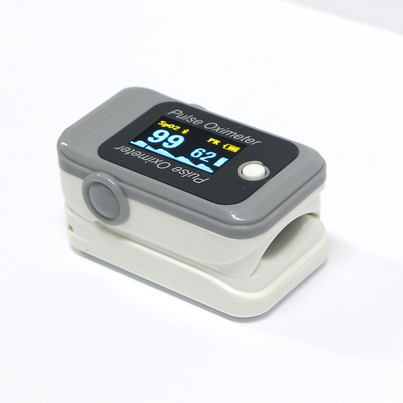 Easy to Use OLED Display with Free APP Pulse Oximeter