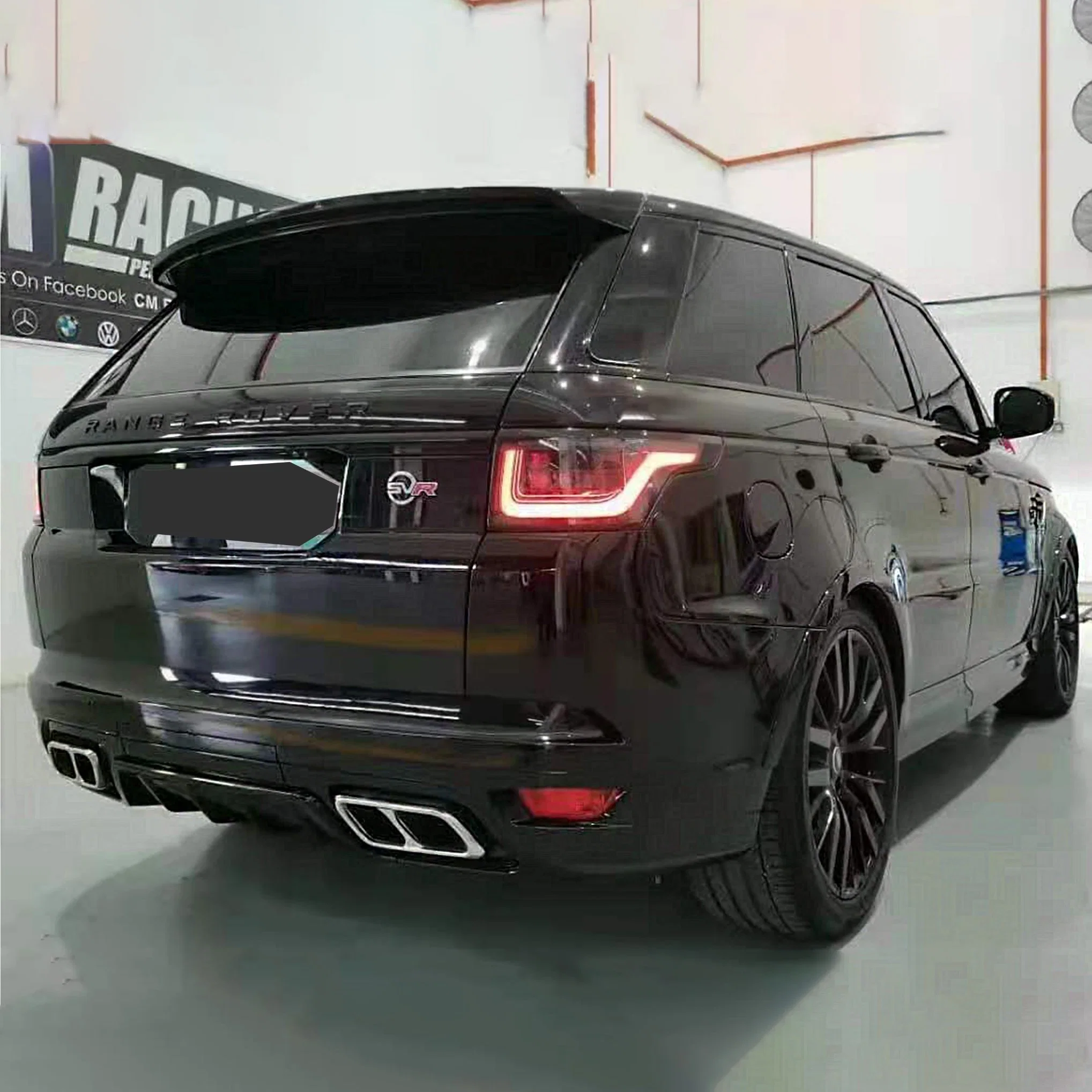 Body Kit for Range Rover Sport L494 2013 2014 2015 2016 2017 Change to Svt Model Include Headlight Taillights Fender and Bumpers