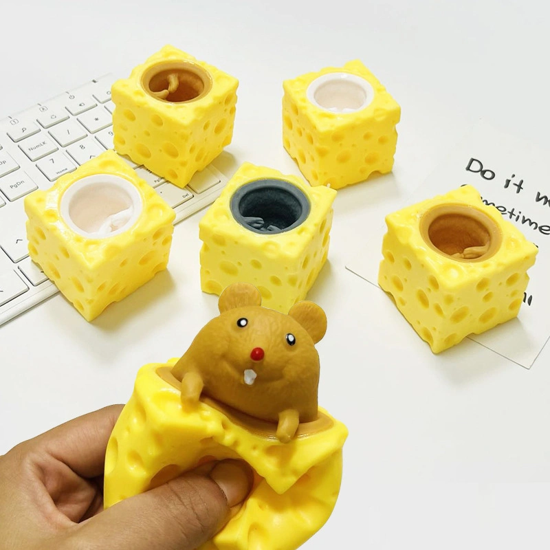 Kreative Cute Soft Cheese Mouse Cup Pinch Musik Spoof Eichhörnchen Cup Dekompression Vent Ball Gleichrichter Spielzeug