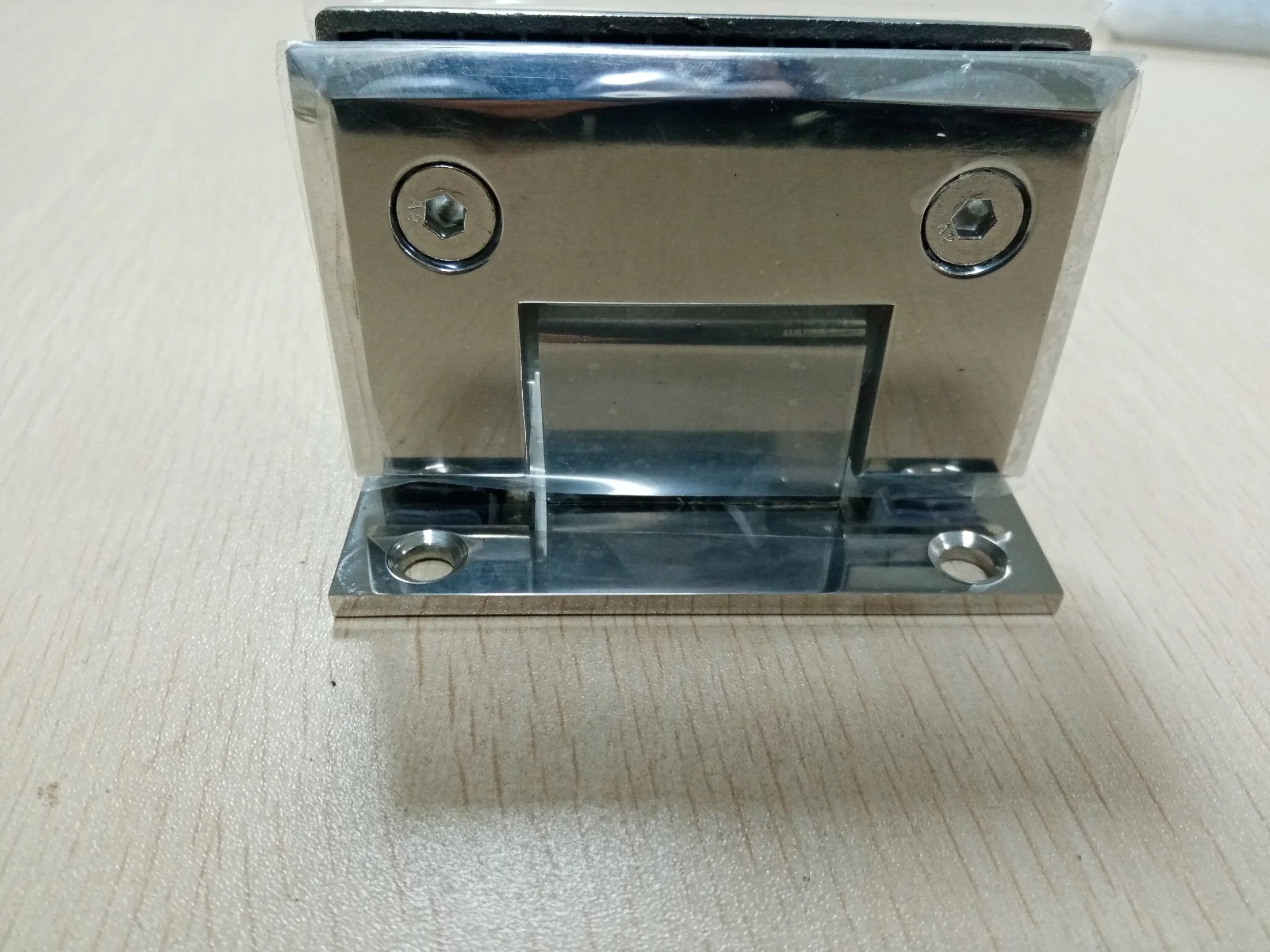 Square Type Fixed Glass Clamp Glass Bracket Hinge for Glass Door Fittings