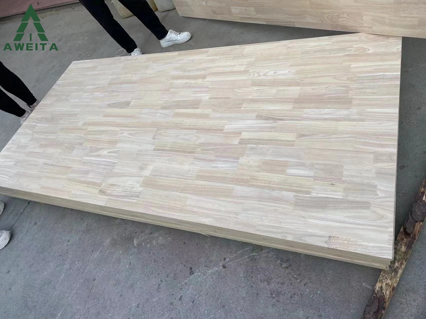 Radiata Pine Wood A Grade 1220/2440mm Customized Size