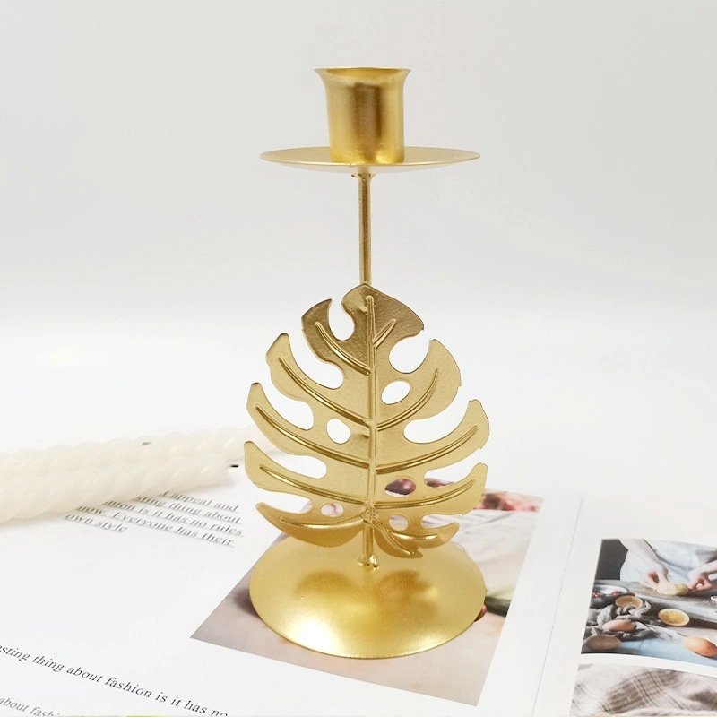 Nordic Iron Gold Leaf Aromatherapy Candle Holder