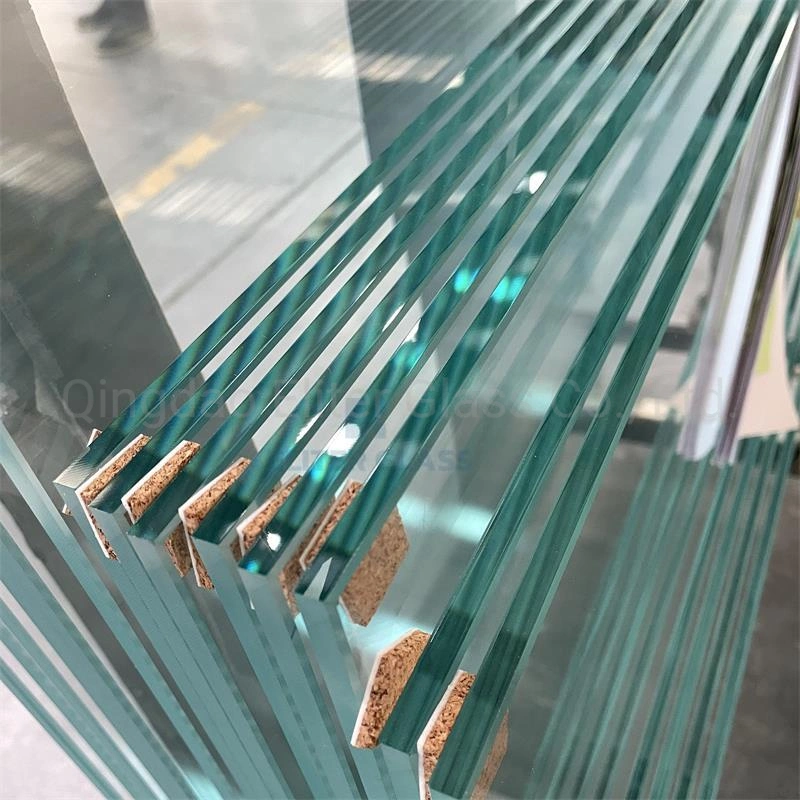 3.2mm/4mm Clear/ Low Iron/ Pattern Tempered Solar Glass for Solar Collectors/ Solar Panels