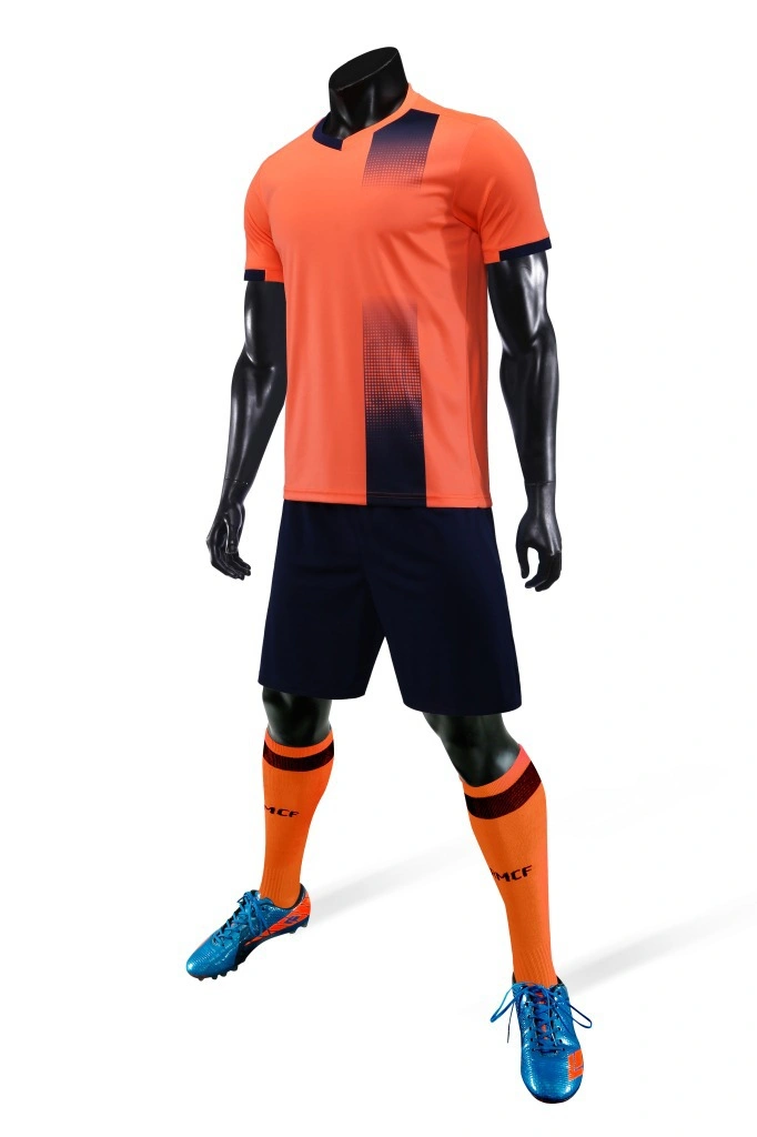 Manchon court uniformes de football pour enfants Les enfants adultes survêtement de Soccer Jersey 22/23 maillots de football hommes des garçons Vêtements Ensembles de soccer