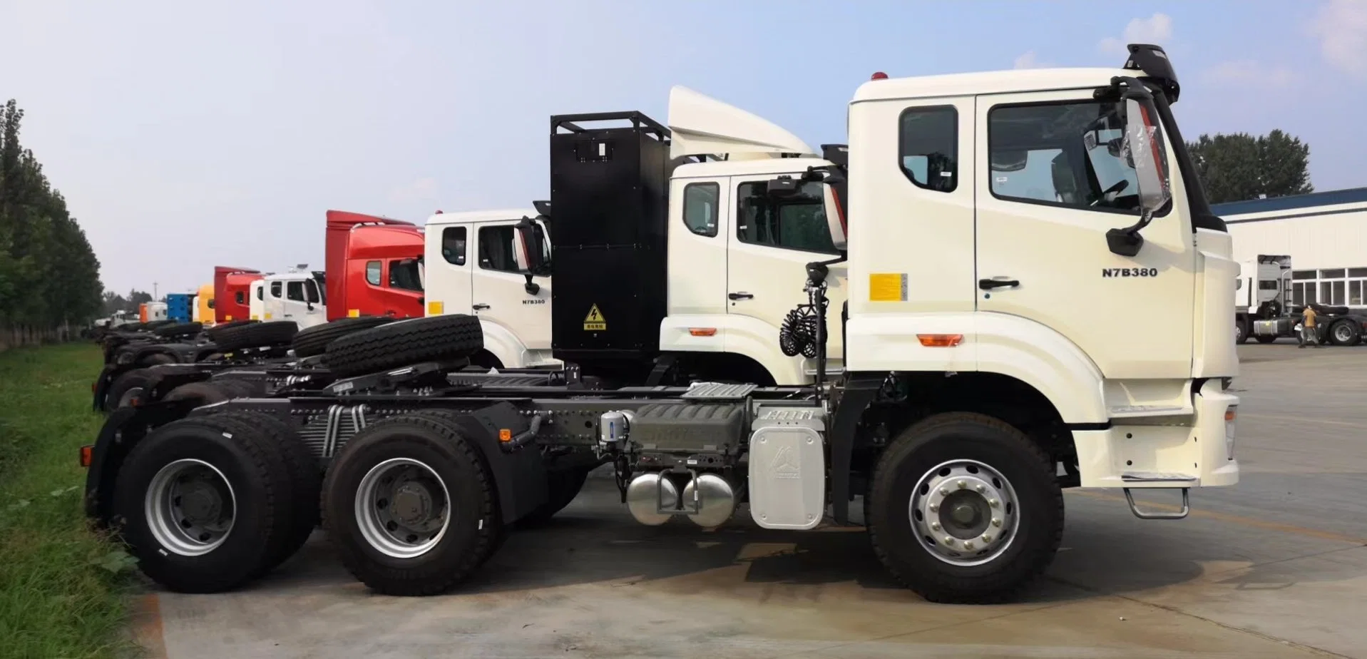 Brand New 2023 Year Model 6X4 10 Wheels Sinotruk HOWO Tractor Truck for Sale