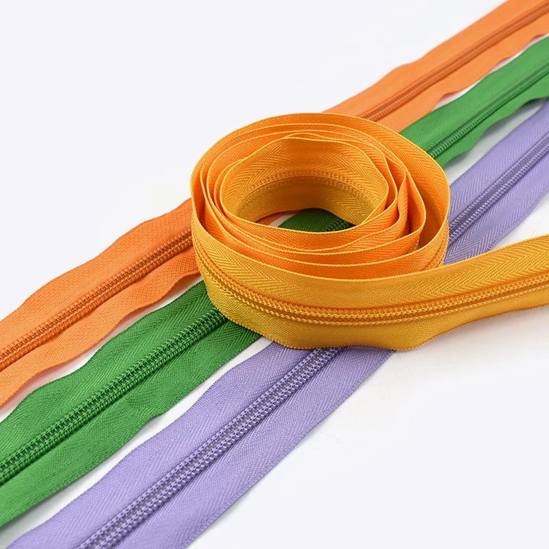 Eco-Friendly Nylon Zipper Multicolor Plastic Resin Zipper for Clothes