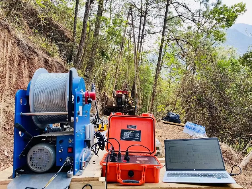 L'eau profonde Well logging equipment, le forage et Outil de dérushage, trou de forage et des journaux, l'alésage Well Logging Geophysical trou de forage pour la vente d'équipement de journalisation