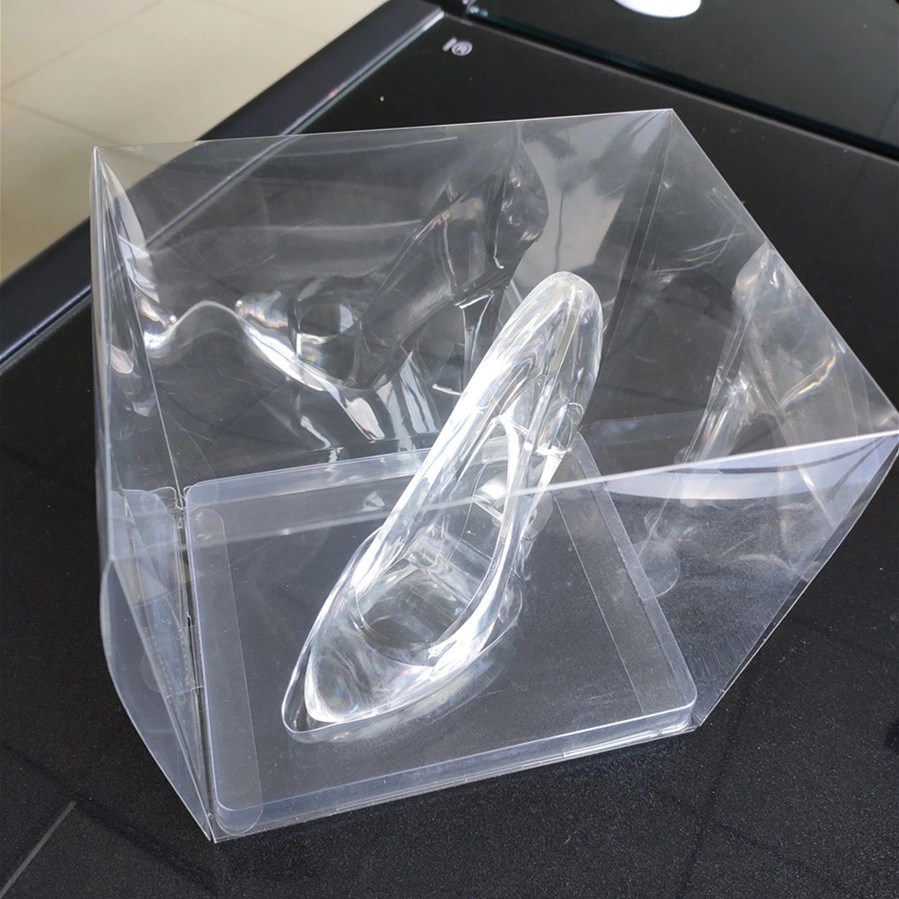 Boîte cadeau pliante transparente en plastique personnalisée pour talons hauts en cristal.