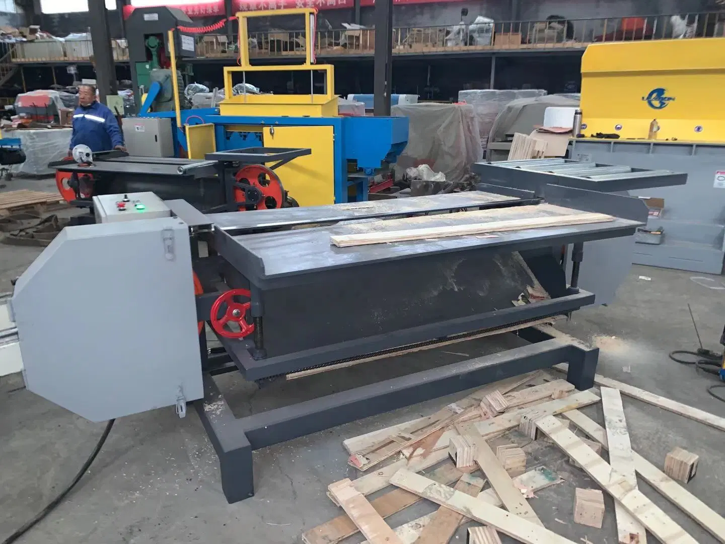 Pallet Recycling Machines Diesel Wood Pallet Dismantler Band Saw Machine for Wood Pallet