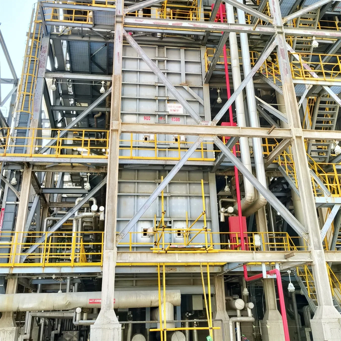 Radiant Cracking Tubes (Cracking Coils) for Petrochemical Plants to Produce Ethylene and Propylene