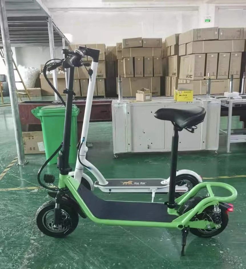 Scooter de venda a quente na Europa 2022 moto elétrica barata rápida E scooter 36 V 250 W scooter elétrica dobrável de 2 rodas para Adultos