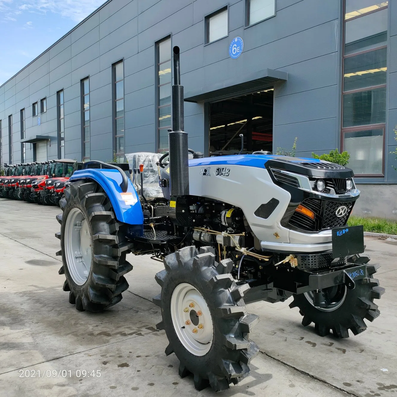 4W 50HP avec certificat CE Chine marque tracteur d'équipement agricole