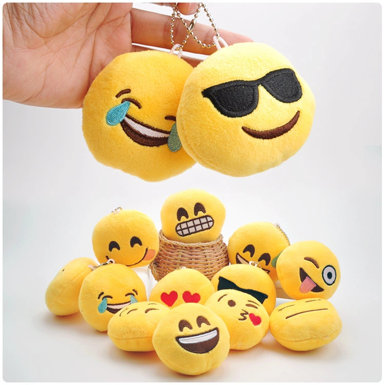 Emoji 10cm Peluche en vente Chaînette drôle et douce Jouet en peluche