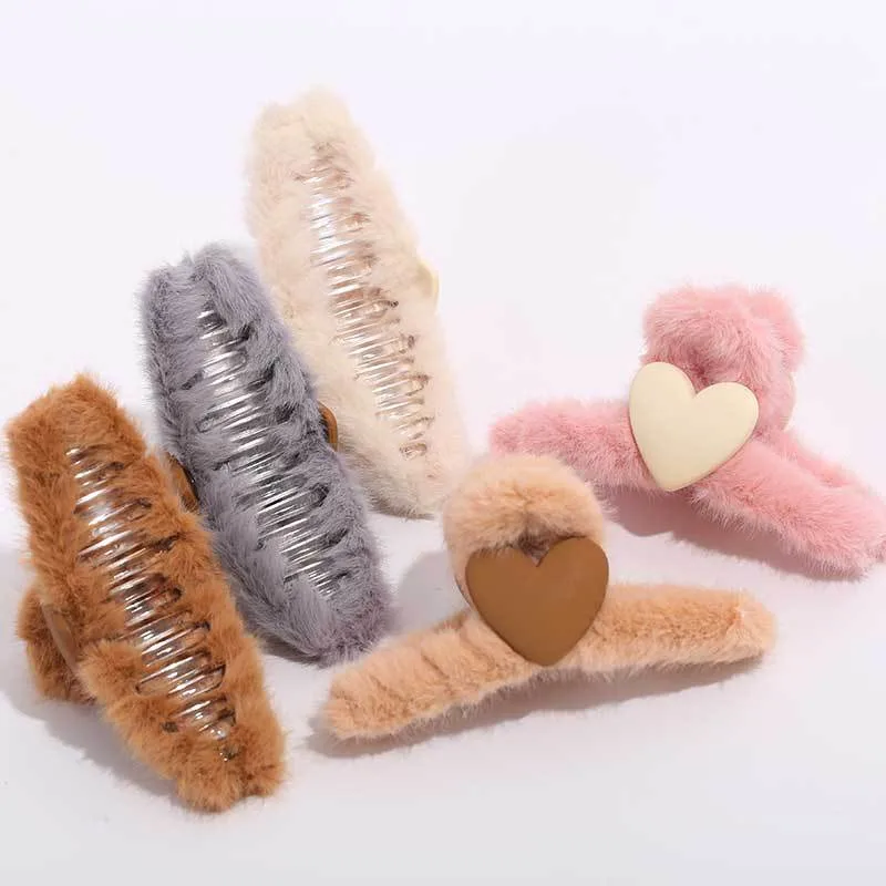 Grampo de cabelo macio Plush Amor Gancho Amor Doce Abraçadeira superior temperamento Tmitation Coelho ornamento da cabeça do clipe de cabelo do sexo feminino