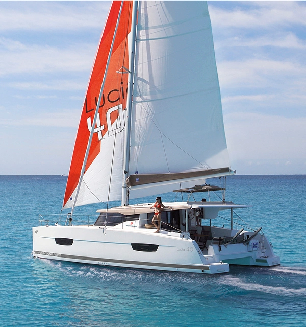 Size Customed Sailing Boat with Top Quality