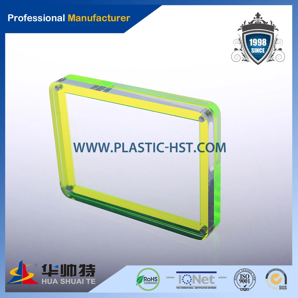 China Gold Supplier Customized Acrylic/Shaped Photo Frame