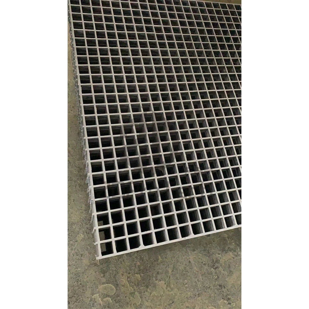 Manufacturer Supply FRP Fiberglass Moulded Driveway Drain Grating for Outdoor Use