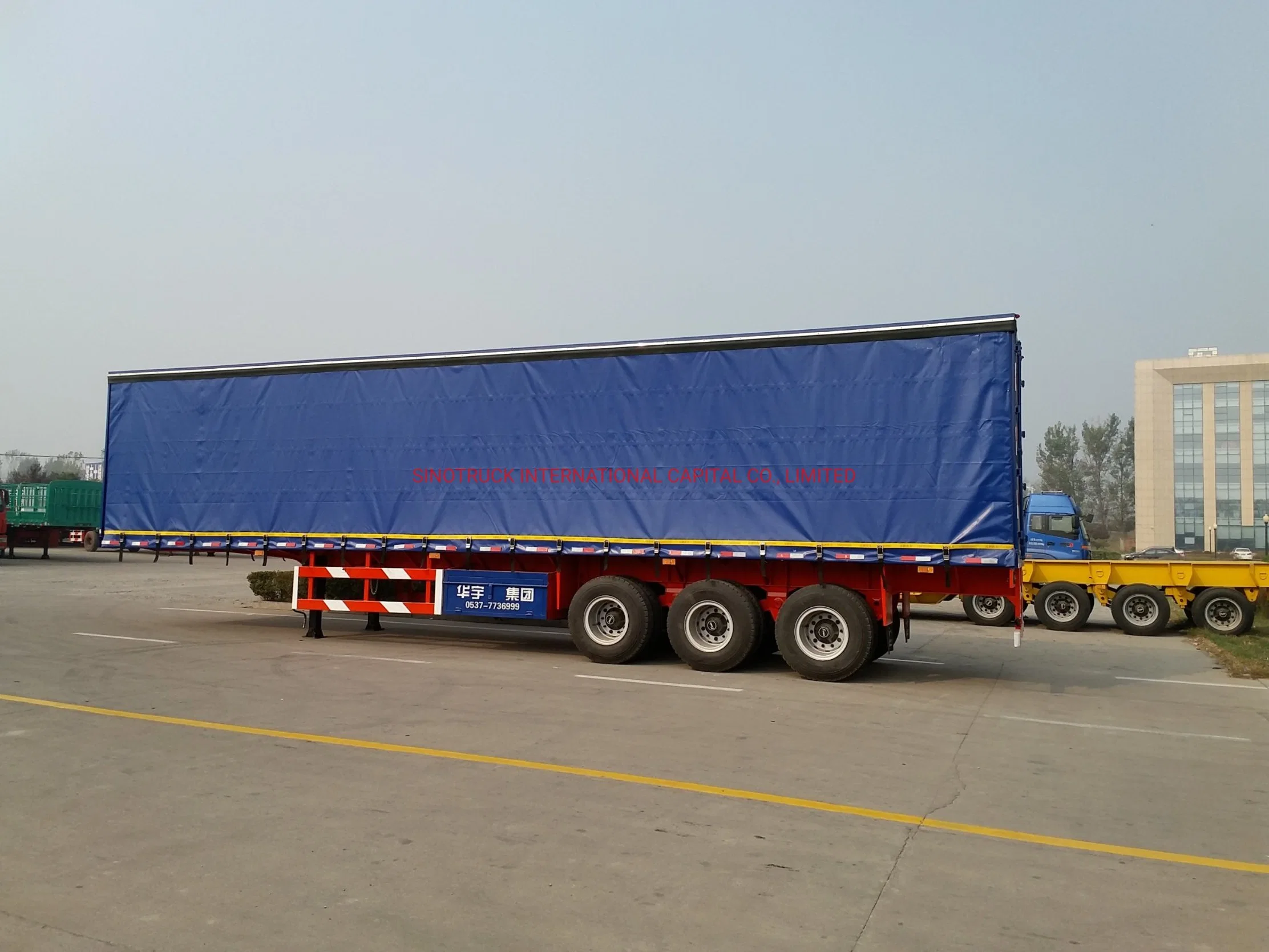 Side Curtain Cloth Car Tractor Sinotruk Sinotruck 8*4 10 Wheels 40-50 Tons Tractor Truck/Prime Mover/Trailer Head with Low Price for Sale