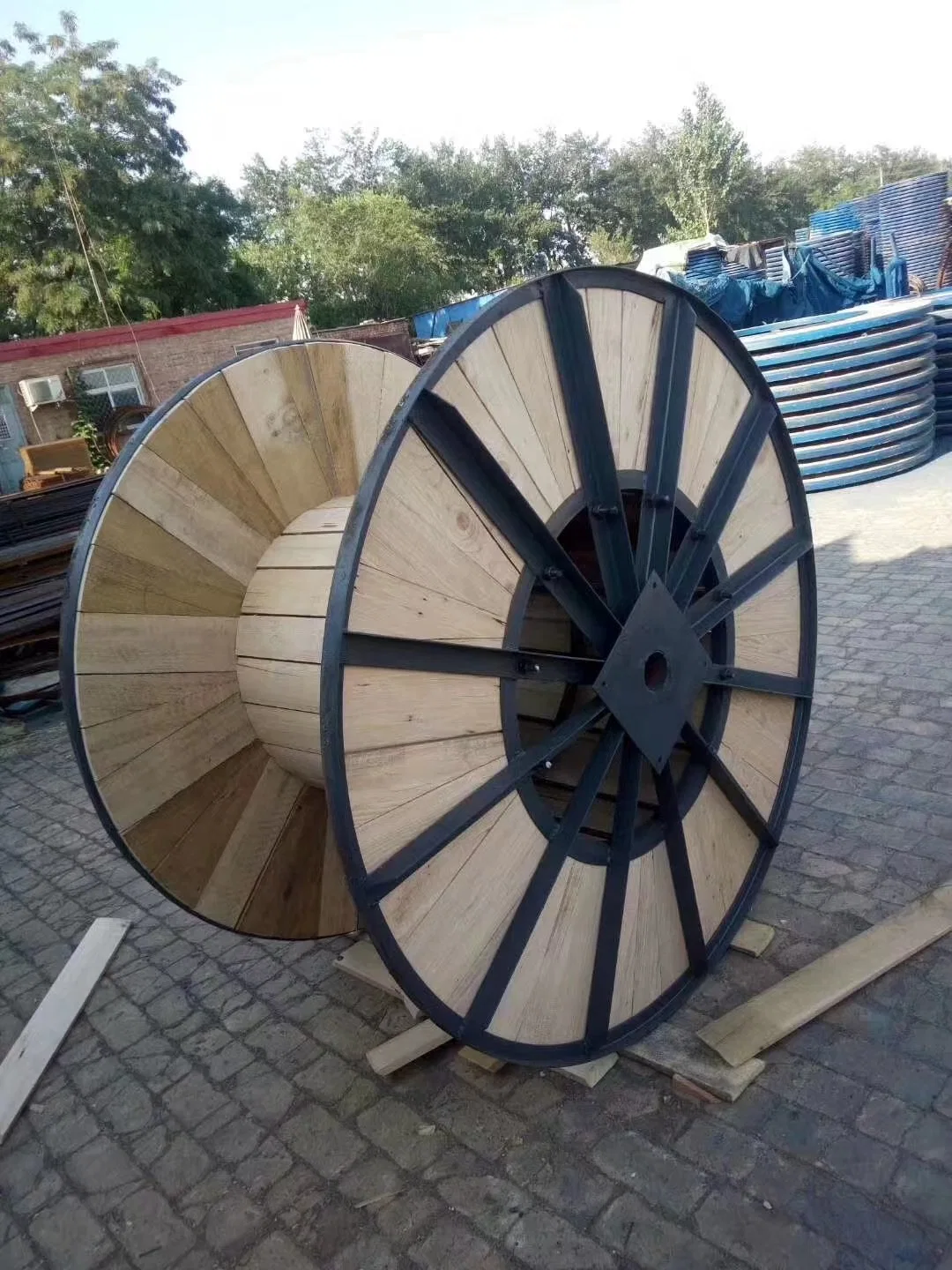 630mm Flange Sturdy Wooden Cable Drum Timber/ Plywood Material Custom- Design Drum