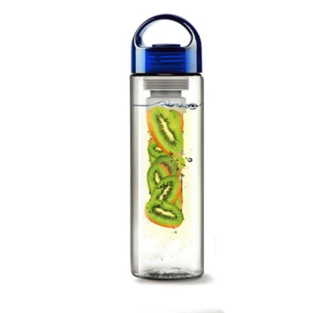 Promotional 700ml BPA Free Insulated Drinking Bottle Wholesale Tritan Sport Plastic Water Bottle with Straw and Infuser