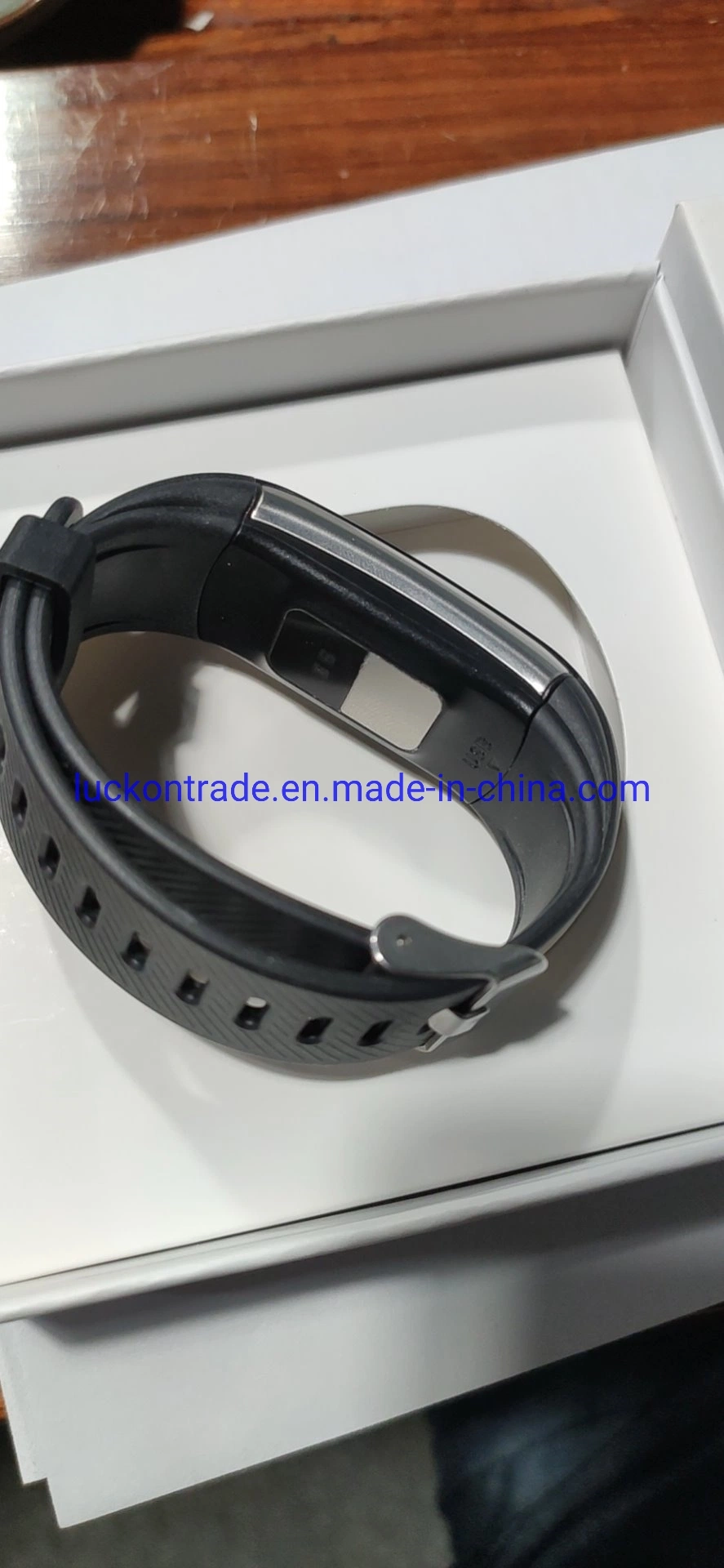 Termómetro nuevo Pulsera de la presión arterial m4t Smart Watch Pulsera