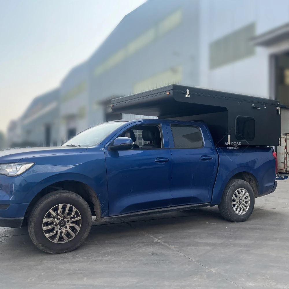 2024 Nouveau Style de Camping-car pour Toyota Hilux avec Lit dans la Benne du Pick-up Tout-terrain.