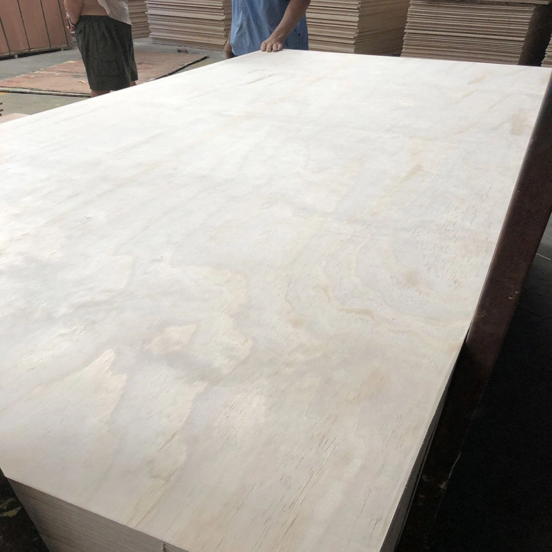 Fabricado en Vietnam la mejor calidad de madera de pino contrachapado comercial Okume Bintangor Contrachapado sin procesar Contrachapado grosor y Láfaga personalizados - Tabla