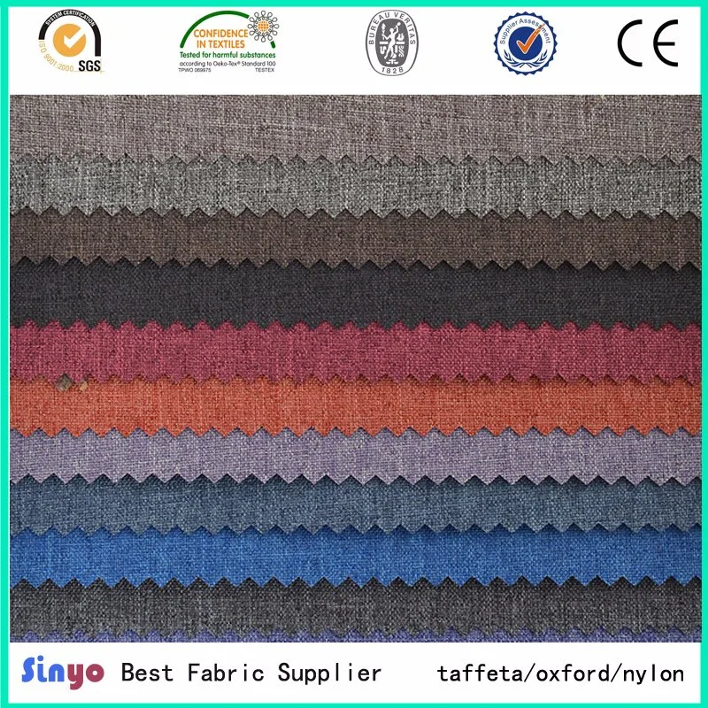 600D PU cationiques de tissu de polyester enduit de PVC pour le rembourrage de meubles.