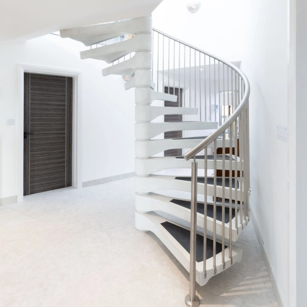 Spiral Staircase Anti-Slip Steel Treads with Stainless Steel Balustrade