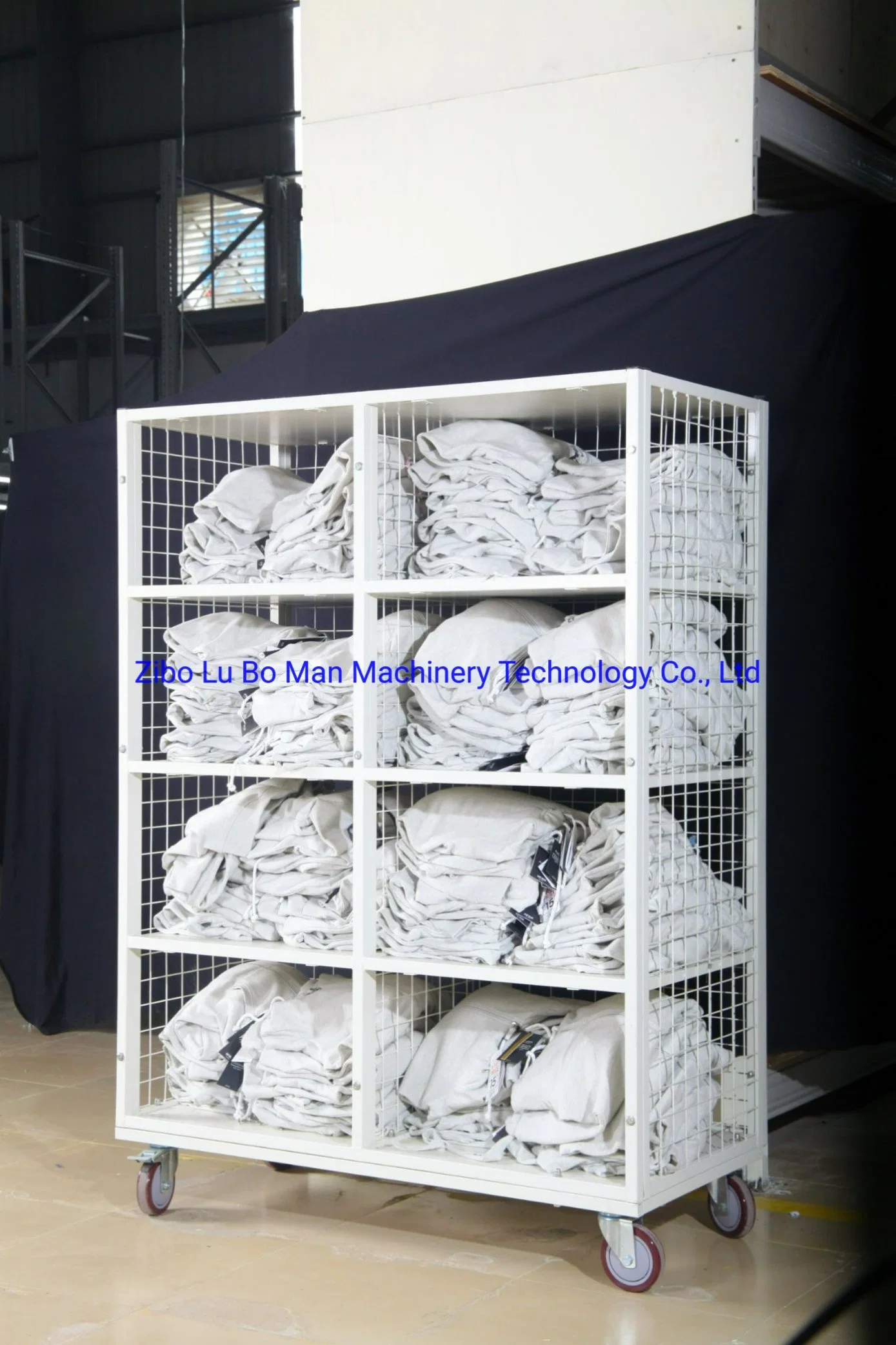 Transporting Finished Clothing Mesh Cart for Apparel Factory with Four Wheels