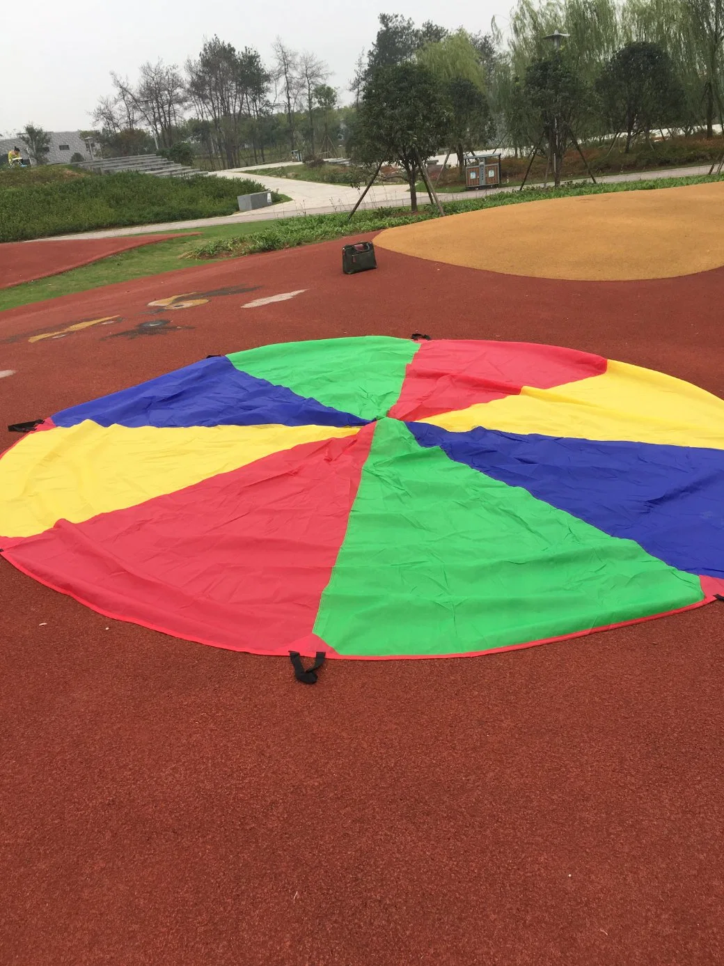 Jouets éducatifs des enfants au début de l'apprentissage de l'éducation parapluie avec poignée de jouets de parachutisme de Promotion des produits