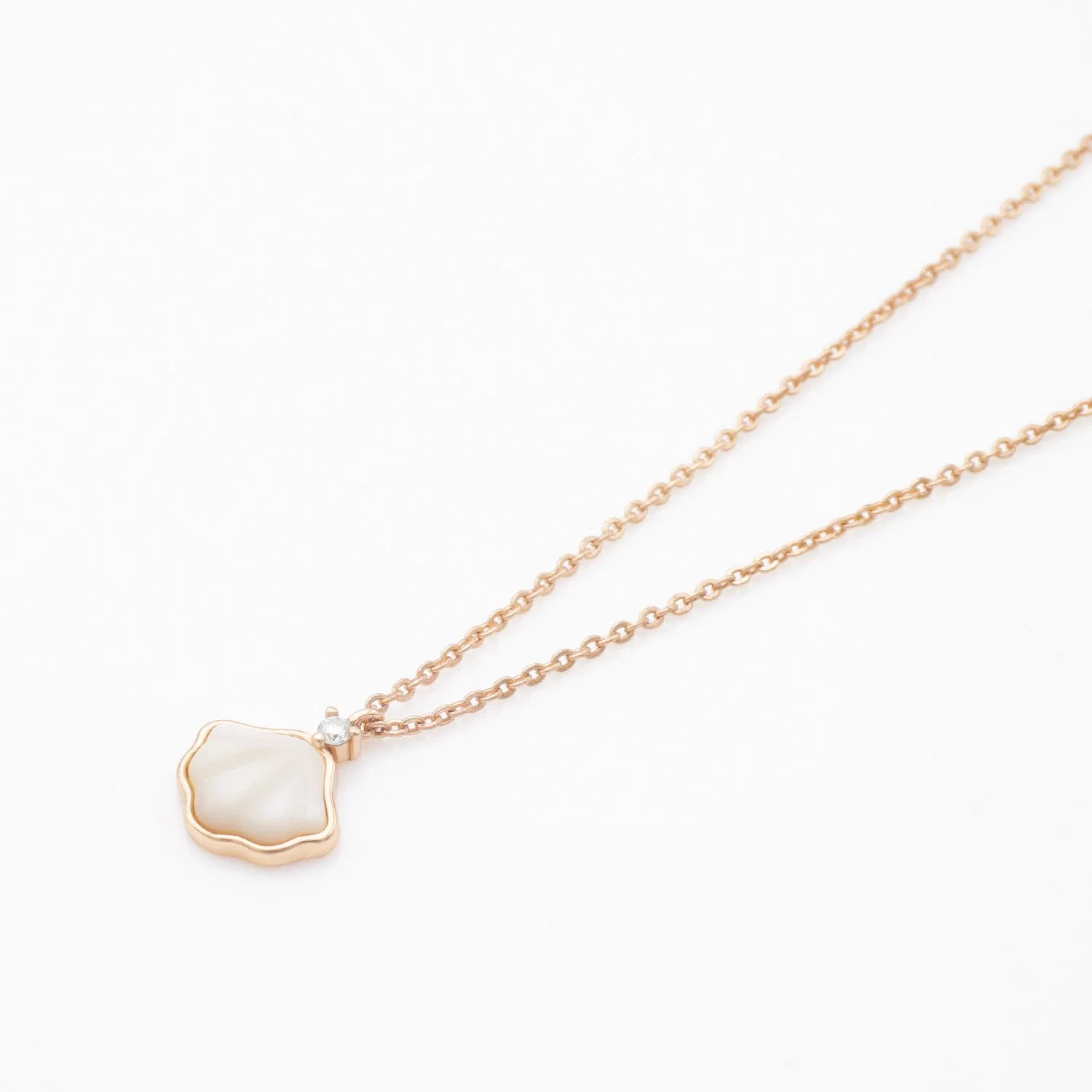 Hot Custom Rose Gold Fashion Silver Jewelry with Conch Shell Necklace Wholesale/Supplier