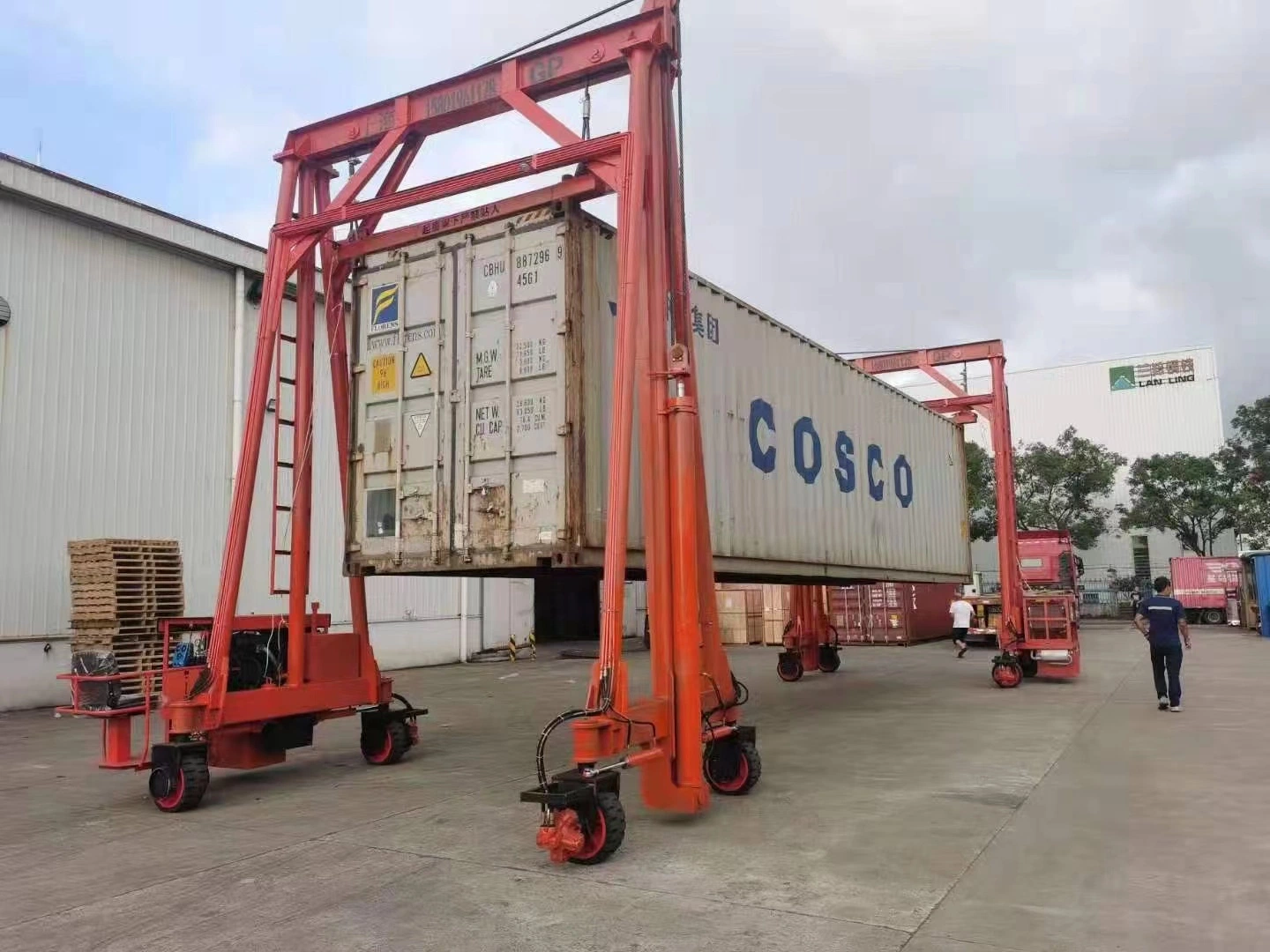 40ton Container Gantry Crane /Mast Mobile Container Crane