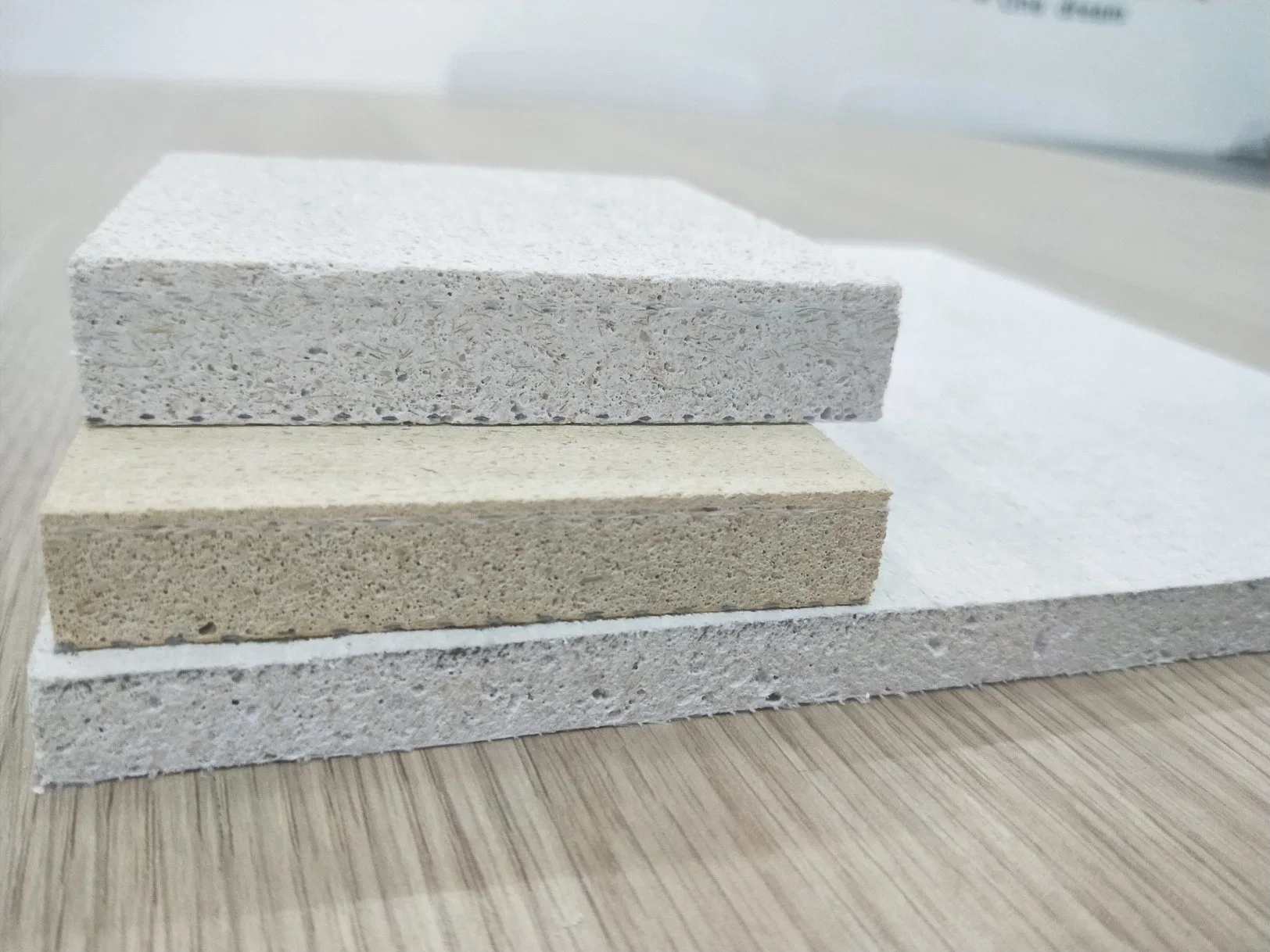 Grade a Fire Resistant Magnesium Wall Panel Sanded MGO Board