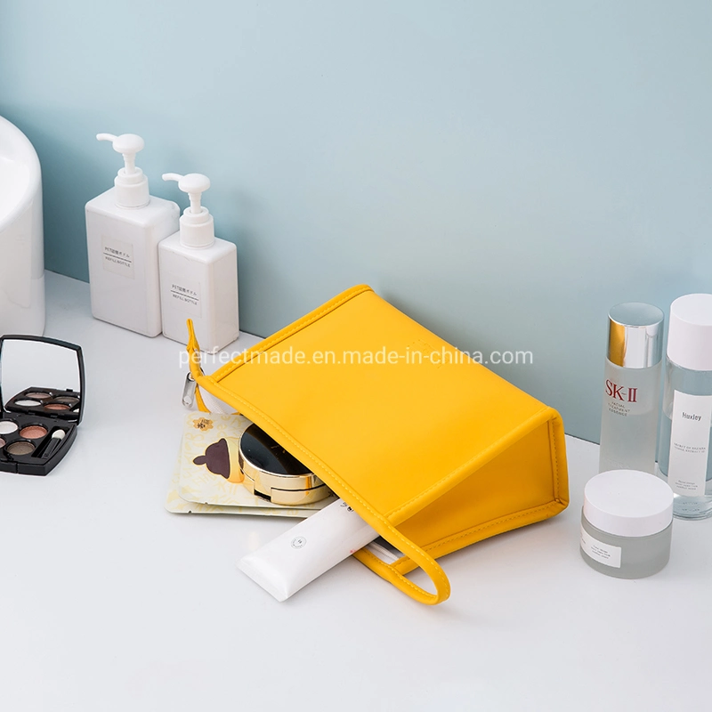 Mesdames voyage pochette de l'organiseur cosmétiques léger sac de cuir synthétique maquillage beauté sac de toilette de la brosse de grande capacité