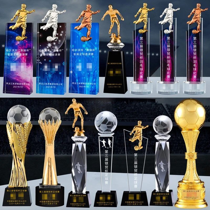 Wholesale/Supplier Custom de haute qualité Corporate Crystal Award Anniversaire Souvenir Football Basketball Sports Game Glass K9 Crystal Solid Wood Metal Trophy Cup.