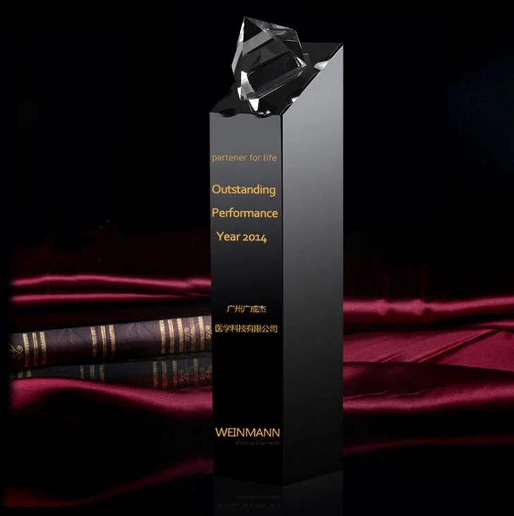 New Black Crystal Glass Trophy Craft for Souvenir