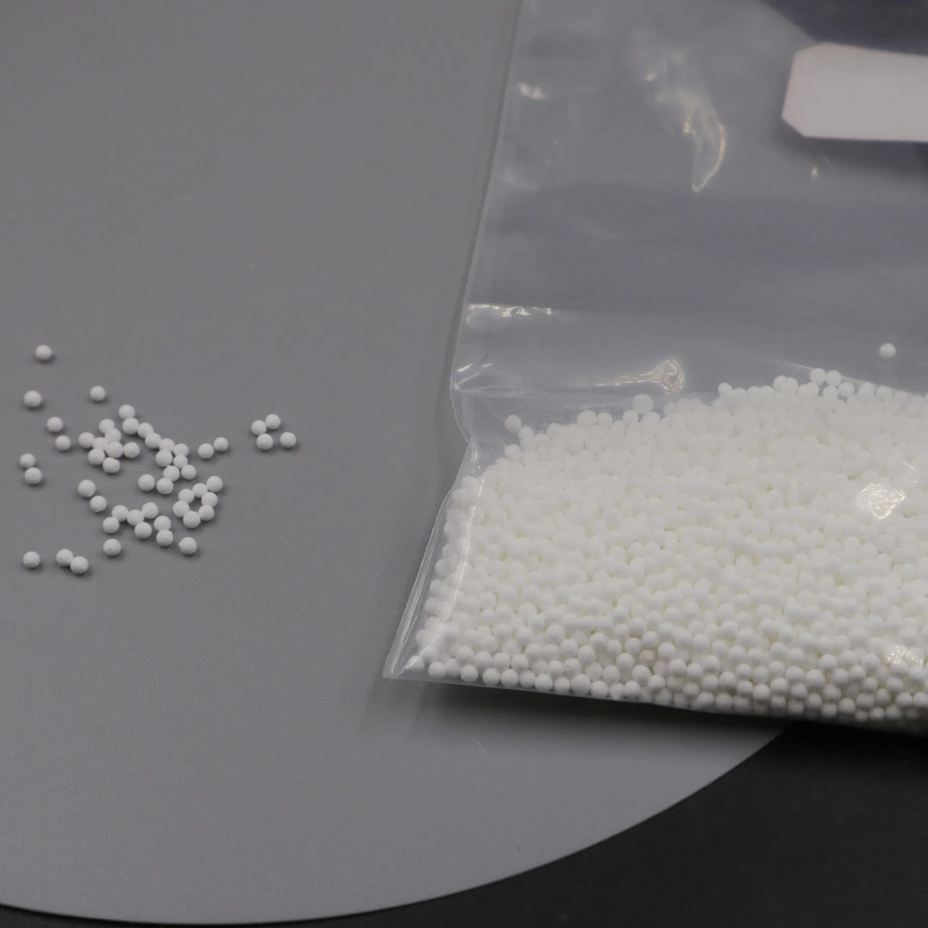 Activated Alumina Microsphere Carrier Absorbent Catalyst Carrier for Chemical Petrochemical Fertilizer Oil