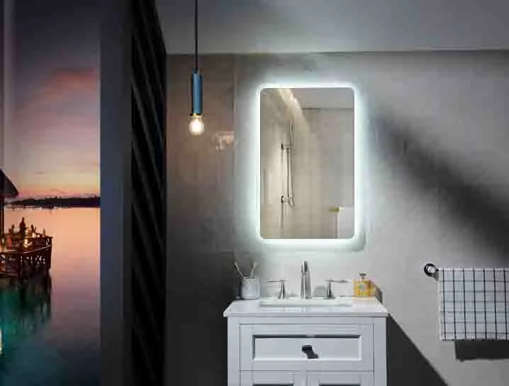 Proveedor Mayorista/Proveedor de fábrica Espejo de baño montado en la pared con iluminación regulable para decoración del hogar, salón de belleza, muebles inteligentes de maquillaje con LED, desempañador y reloj digital.