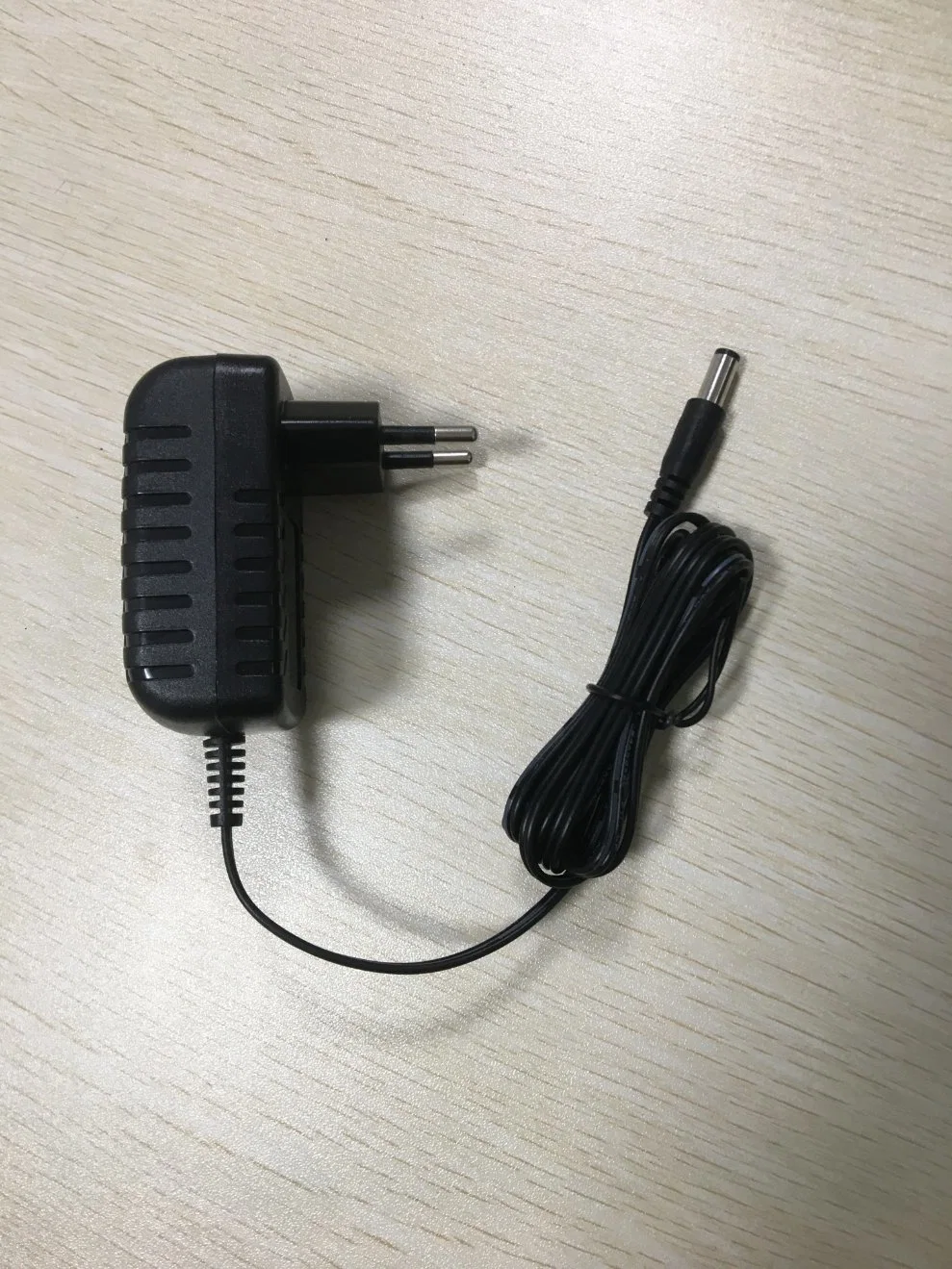 12V 1.5A Cec (VI) / ERP (VI) Power Adapter with CE/ GS/UL/cUL Certification