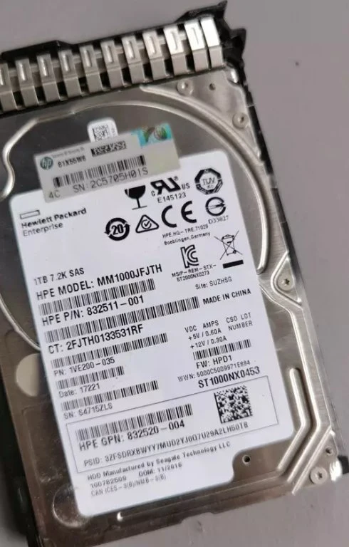 محرك الأقراص الثابتة (HDD) المزود من Dell سعة 3.5 تيرابايت بسرعة 7200 لفة في الدقيقة SAS بمعدل 1T عالي الجودة محرك الأقراص الثابتة الداخلي SATA