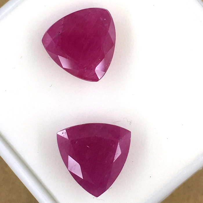 5# Red Corundum Trillion/Triangle Cut Synthetic Ruby Gemstone