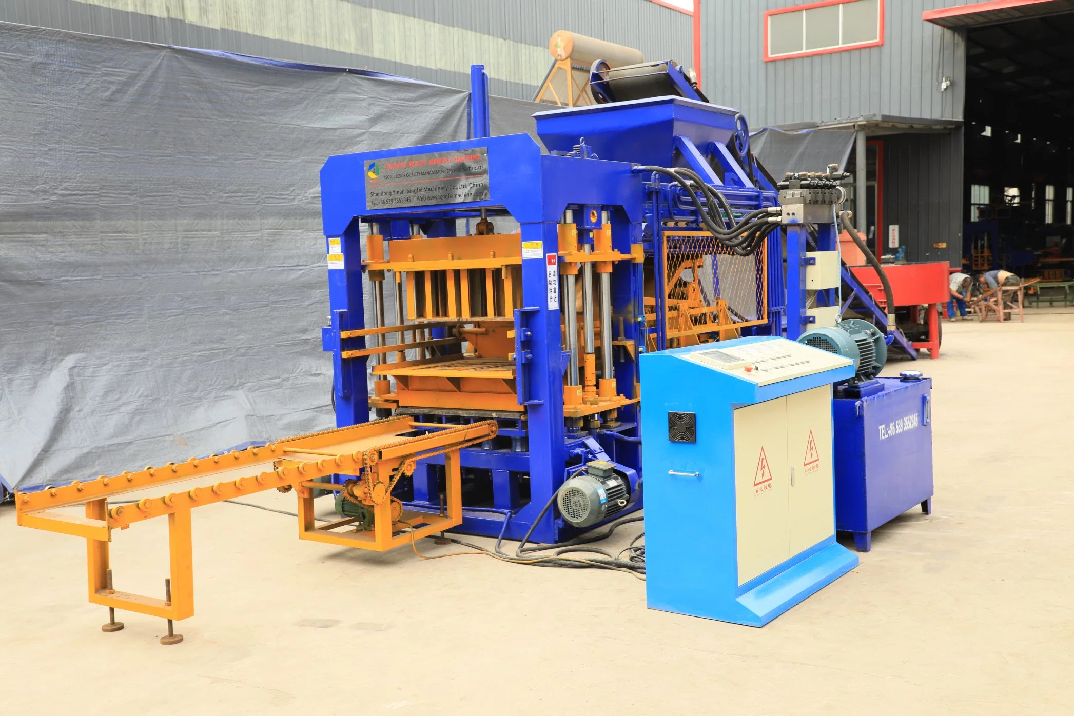 Automatic Used Cement Solid Block Making Machine Qt6-15 Concrete Hollow Brick Making Machine for Sale in USA