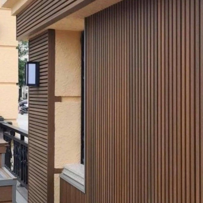 New Design Wooden Grain Water-Proof Windproof WPC Wall Panels Designs for Exterior Decor