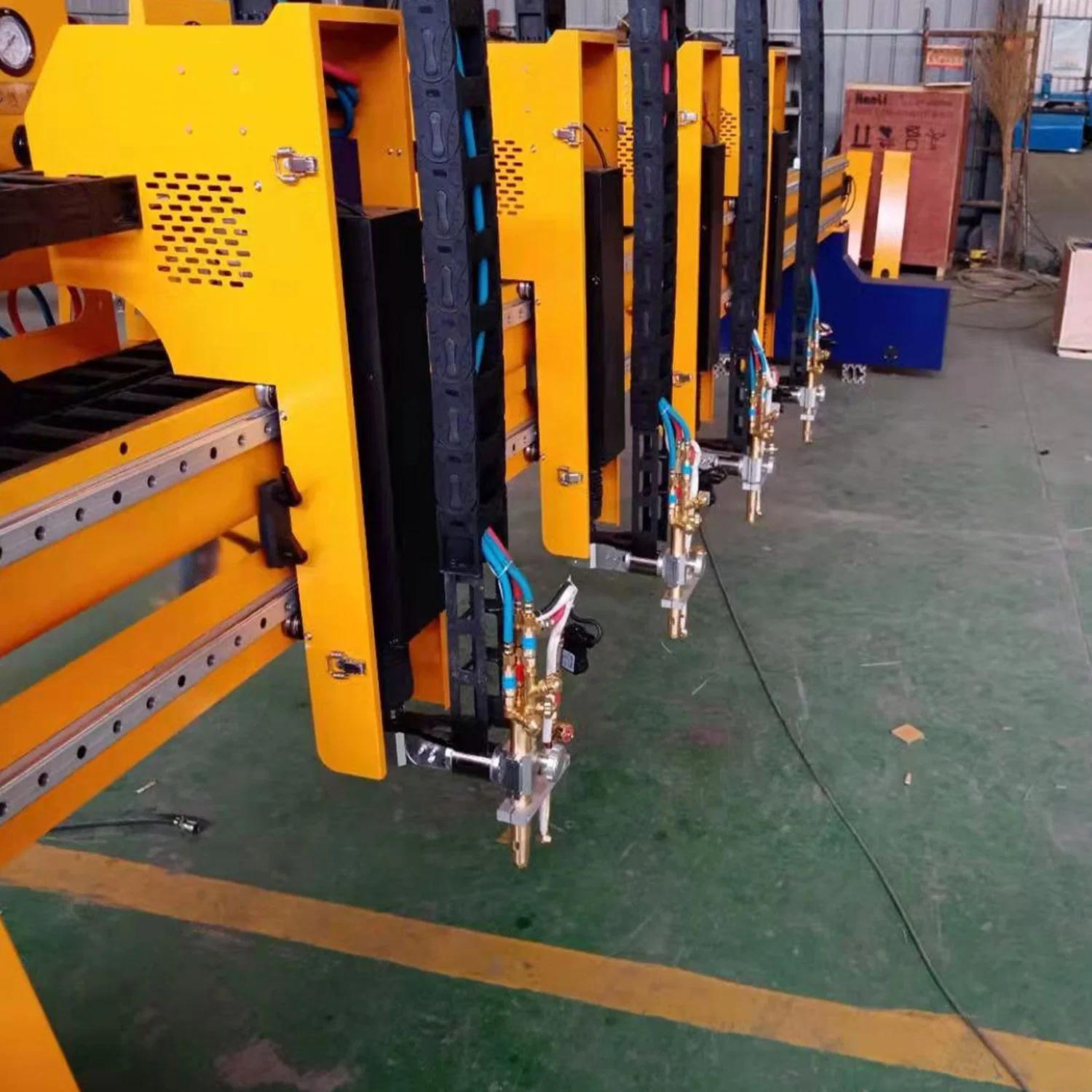 CE Certificate CNC Plasma Oxy Fuel Automatic Cutting Machinery Price for Ss Ms Al