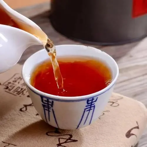ذوق جيد، جودة عالية الصين النقية Da Hong Pao Oolong Tea Wuyi Mountain Rock Tea Weight Loss للمساعدة على الحدس