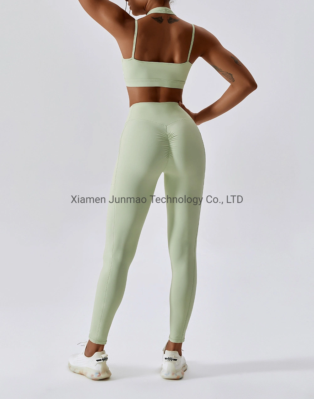 Ensemble de yoga en nylon à haute élasticité, sexy, 2 pièces, vêtements de sport pour la salle de sport, sèchent plus rapidement, tenue de yoga pour la remise en forme et la course à pied.