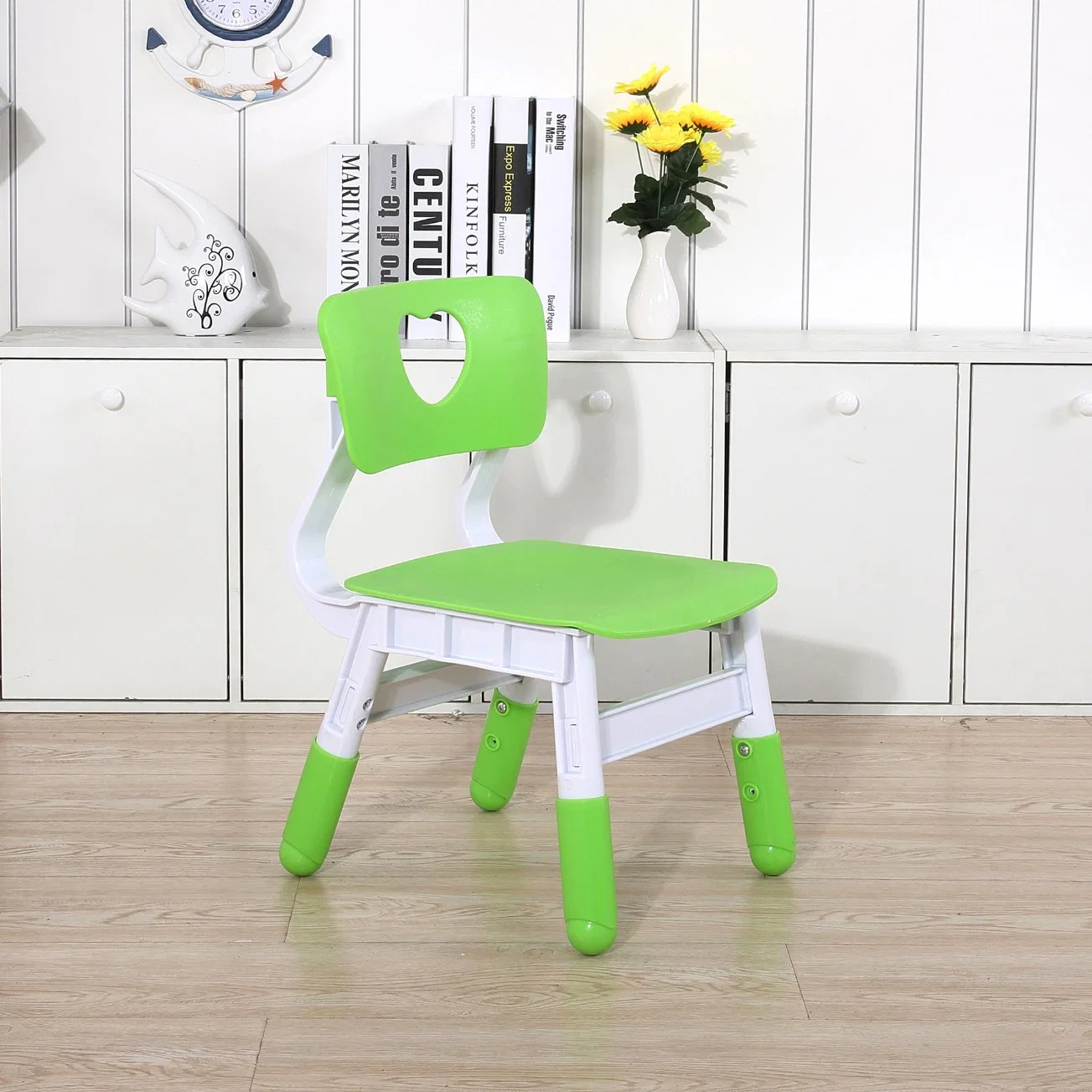 Nordic Children Furniture Baby Feeding Table Plastic Low Dining Tables and Chair Set Kindergarten Kids Study Table with Chair