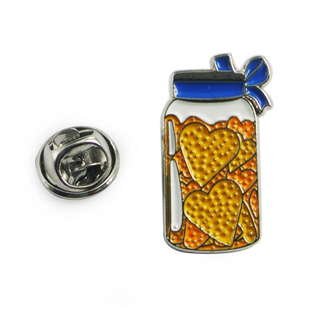 China Manufacture Girl Lapel Pin for Bags Clothes Party Brooch Enamel Women