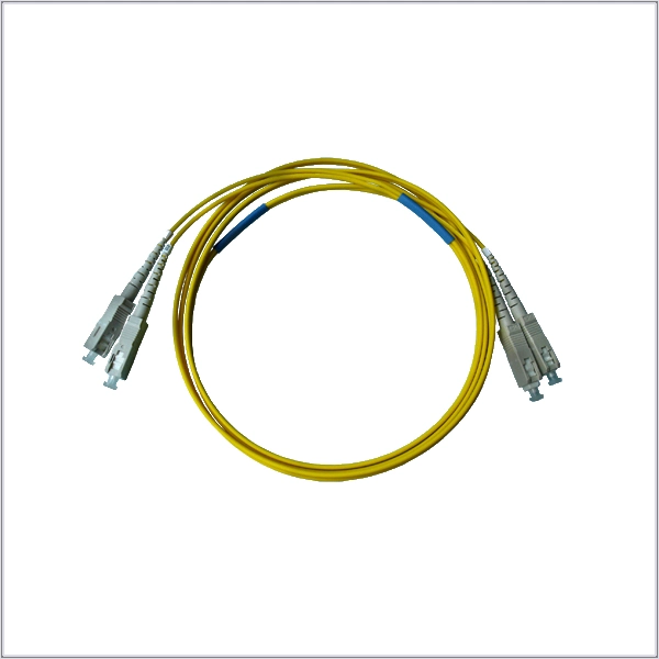 Cable de fibra óptica monomodo Sc LC Cable con conector